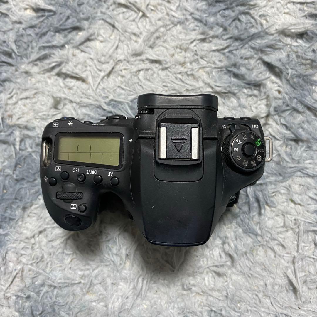 美品 キャノン デジタル一眼レフカメラ Canon EOS 90D