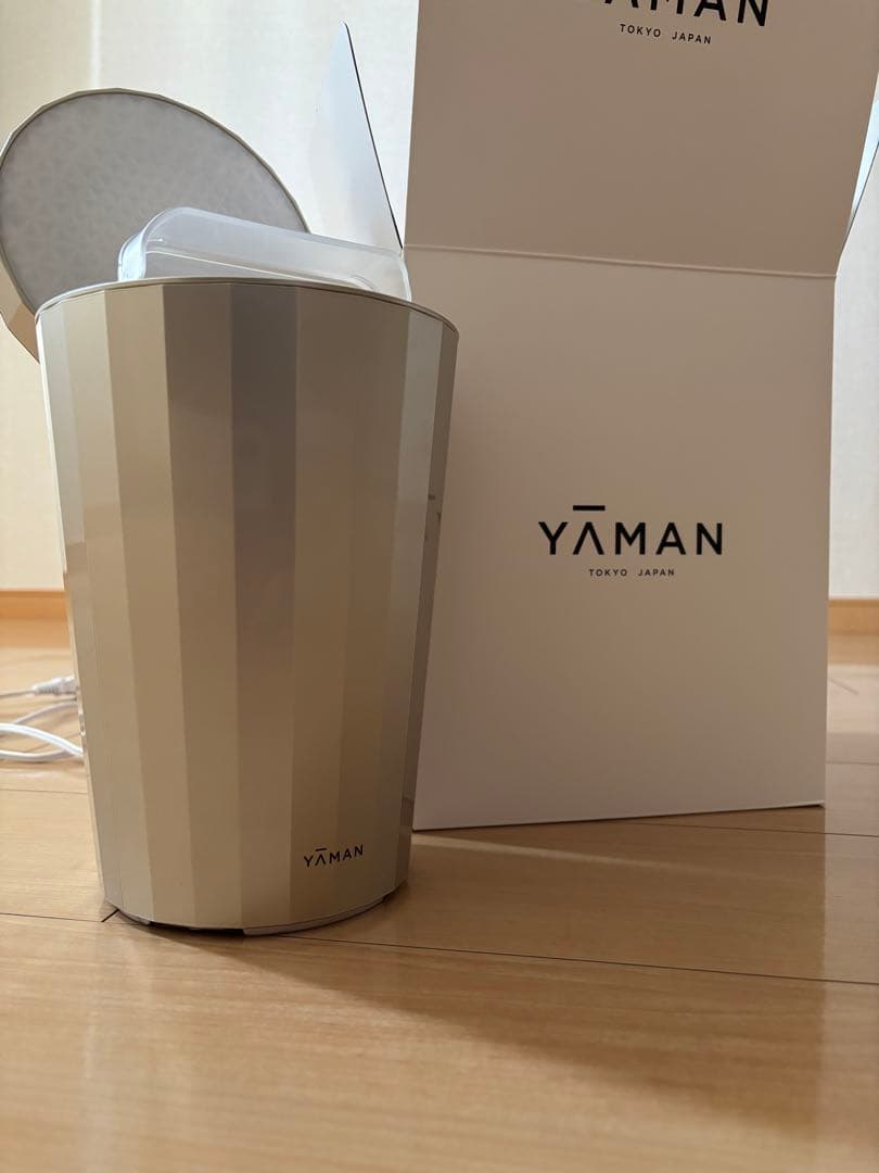 YAMAN フェイススチーマー シルバー