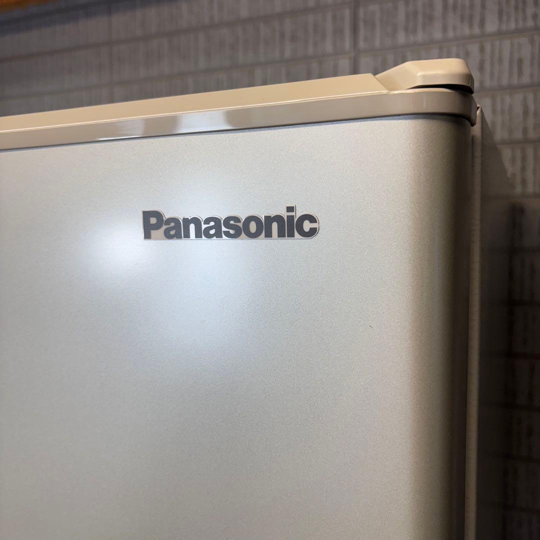 22年製 335L 冷蔵庫 人気モデル Panasonic【地域限定配送無料】