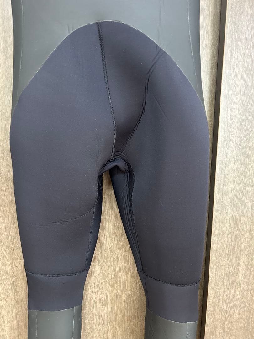 【美品】A•N•Y5×3セミドライウェットスーツ MLWサイズ 2024年モデル