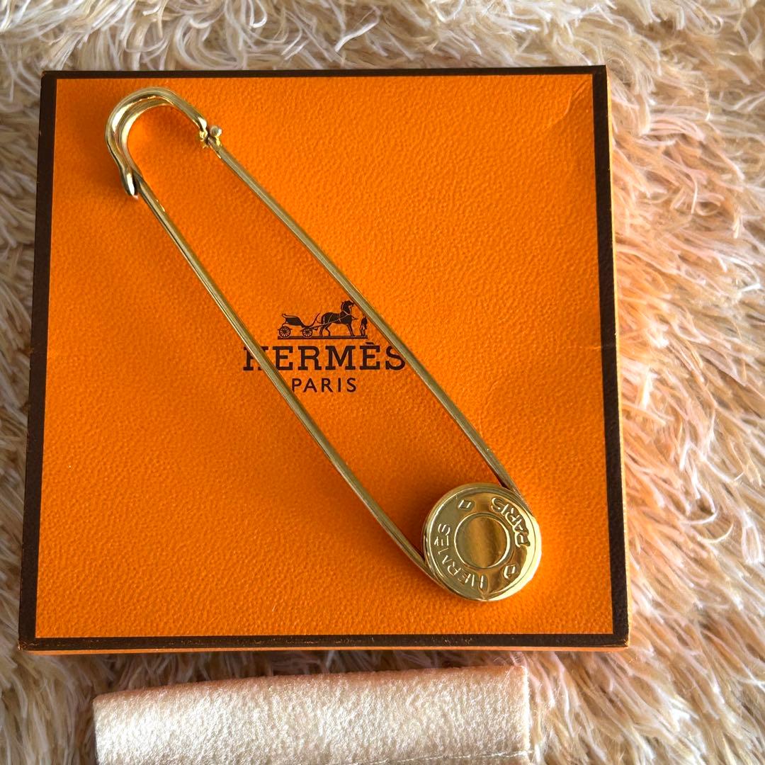 【専用品】エルメス ピン ブローチ チャーム ゴールド