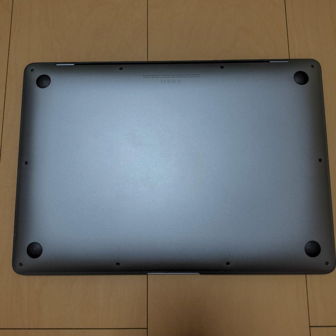 Macbook Air 13インチ メモリ8GB ストレージ256GB