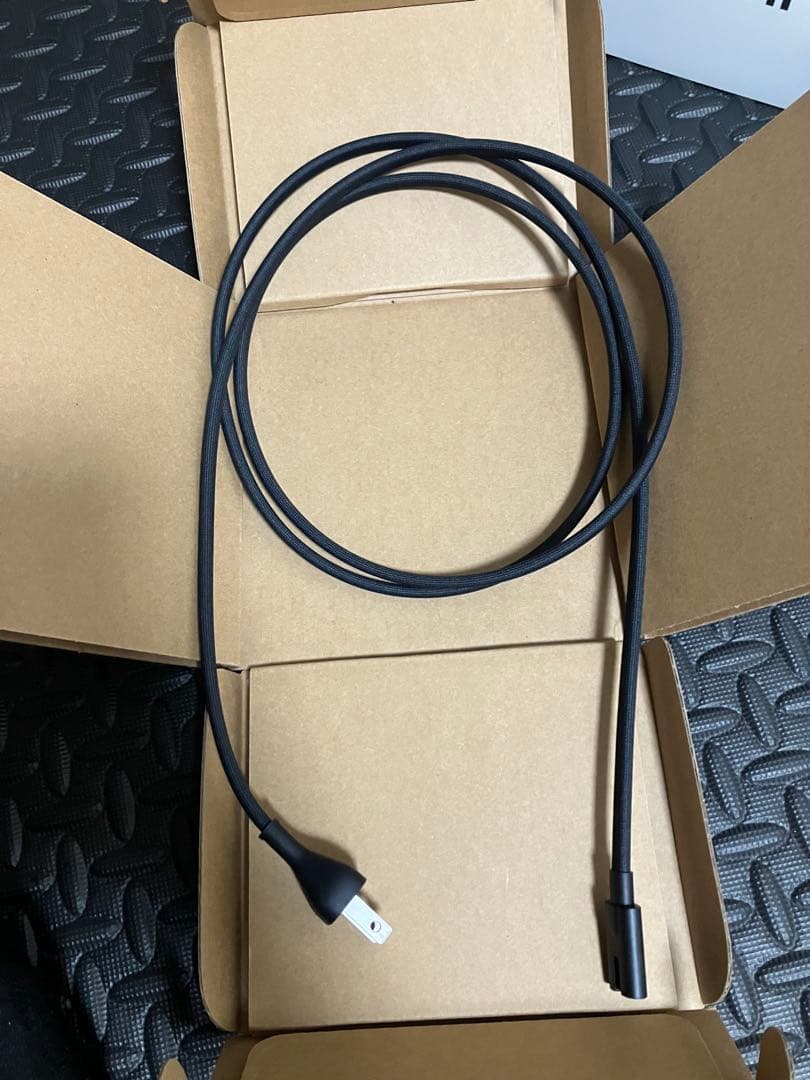 Apple Mac mini M4チップ 16GBメモリ 256GB SSD