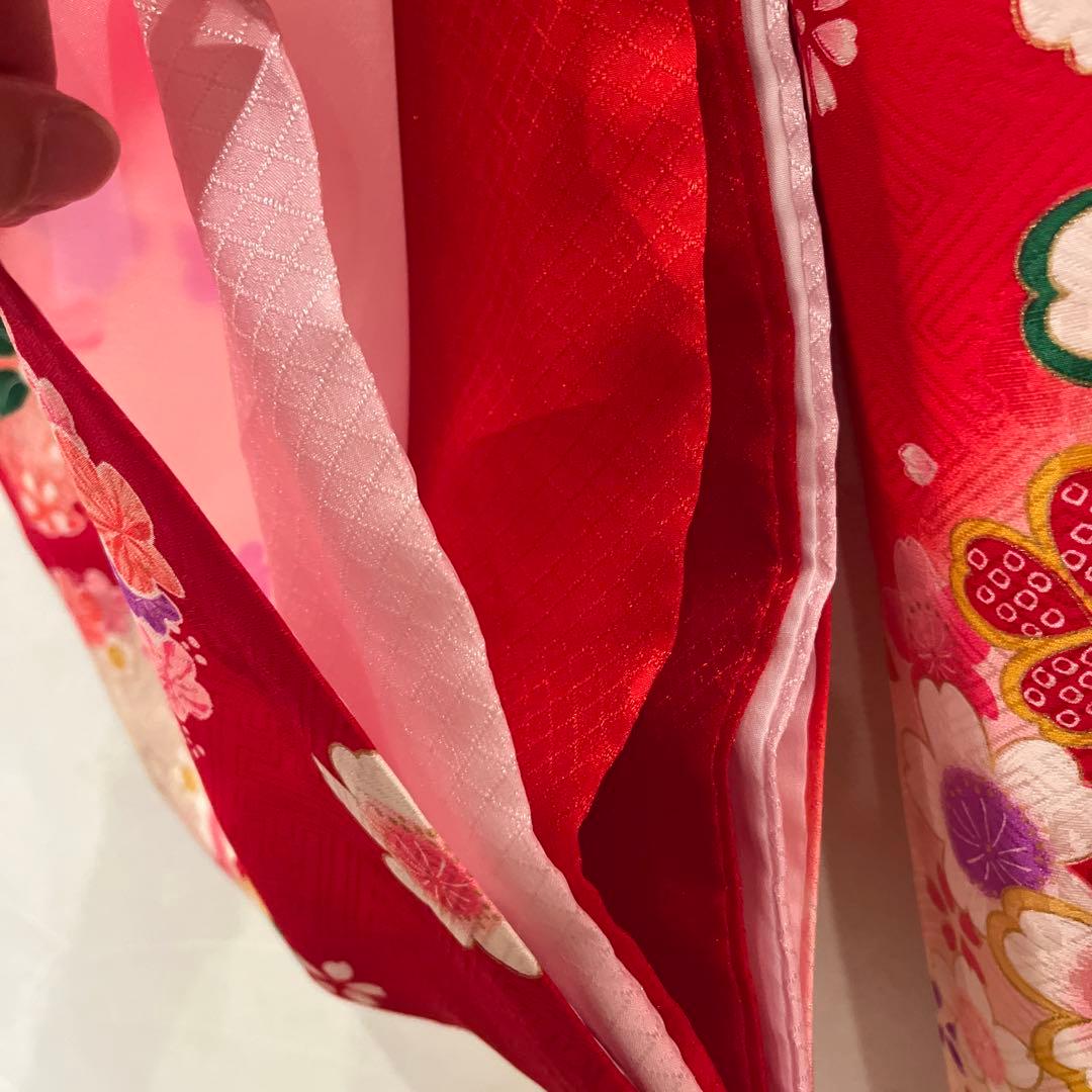 お宮参り　産着　祝着　女の子　襦袢付き 赤地に鞠と熨斗・桜吹雪　正絹