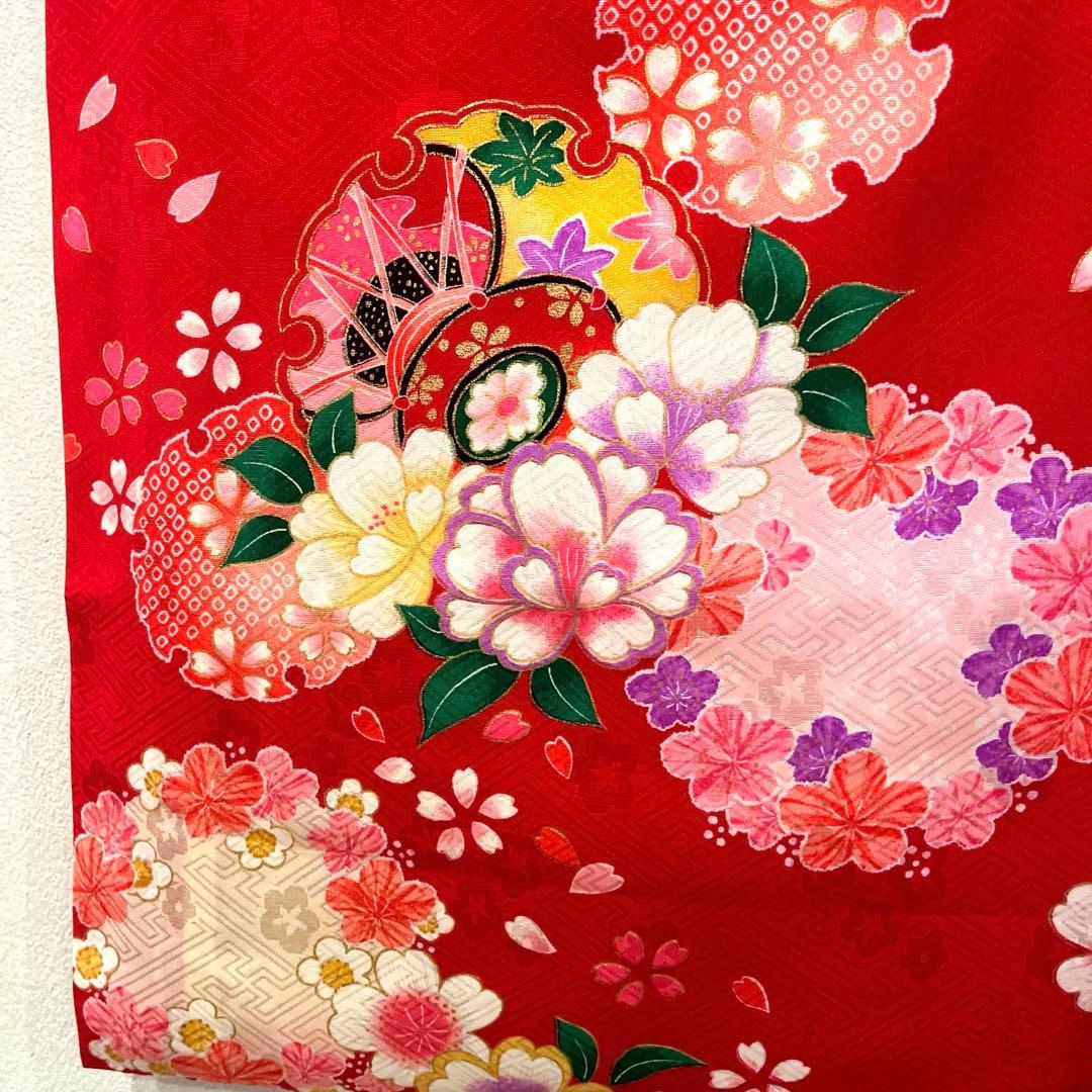 お宮参り　産着　祝着　女の子　襦袢付き 赤地に鞠と熨斗・桜吹雪　正絹