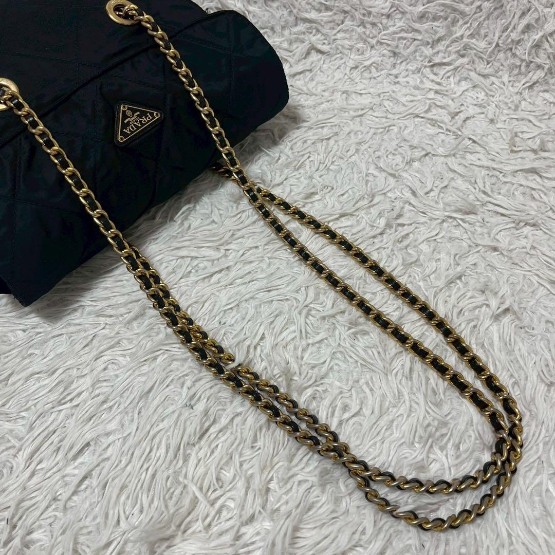 希少✨PRADA キルティング　チェーンショルダーバッグ　三角ロゴ　ブラック