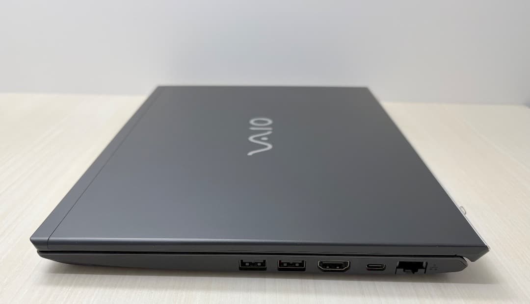 VAIO S13 VJS1358 美品 / メモリ16GB / SSD950GB