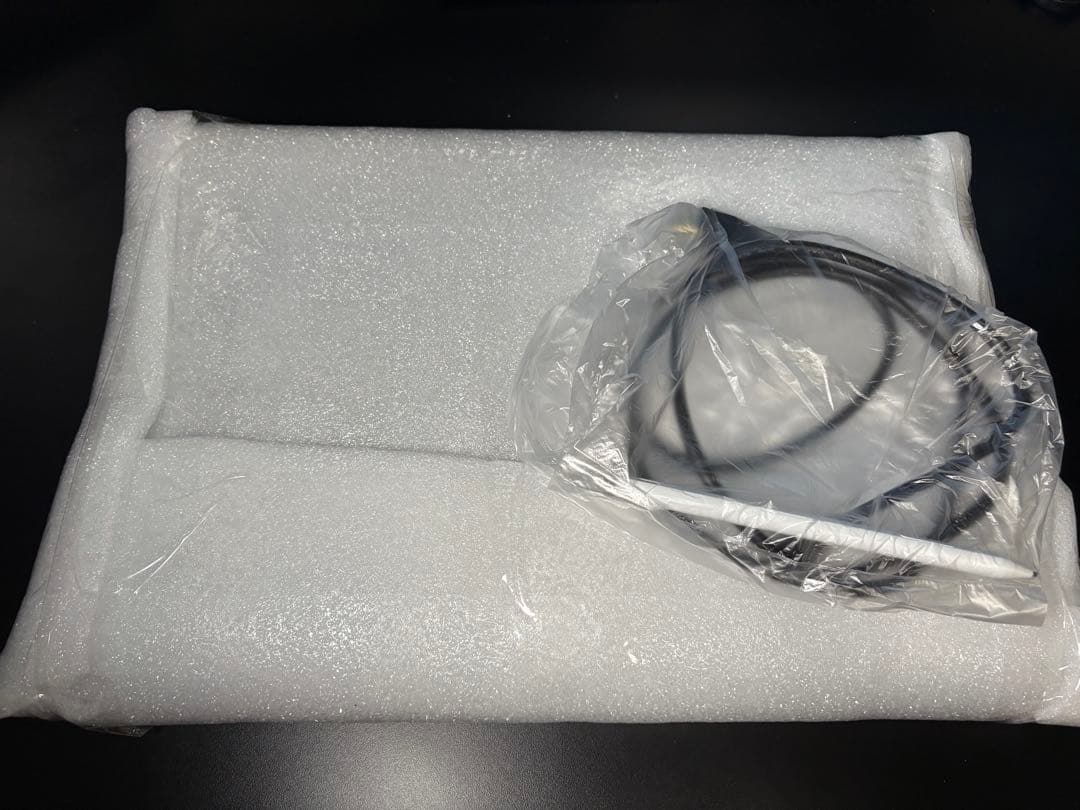 EWEI RQG-180PW モバイルモニター 18インチ 2.5K