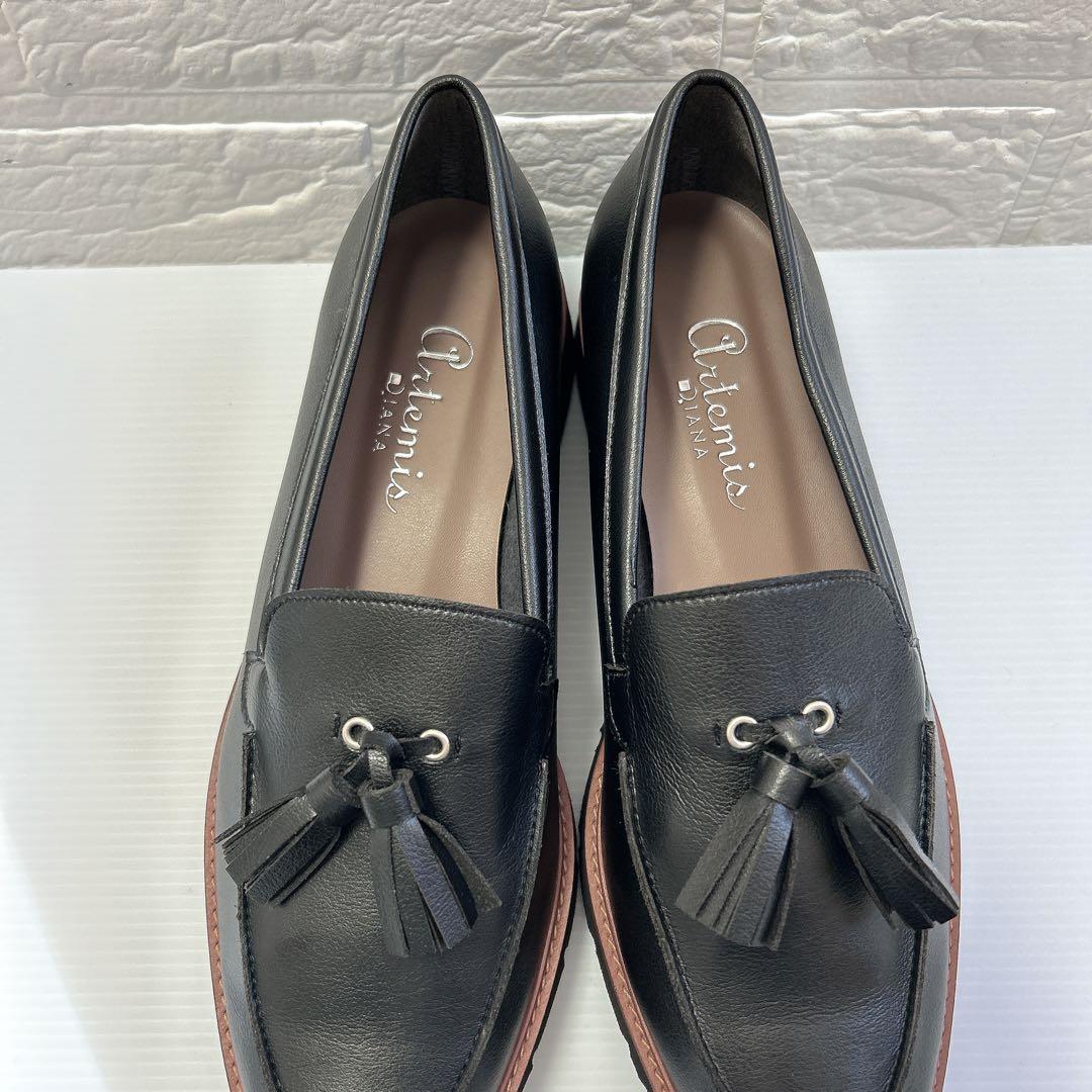 【未使用級✨】超軽量DIANA 黒タッセルローファー25㎝