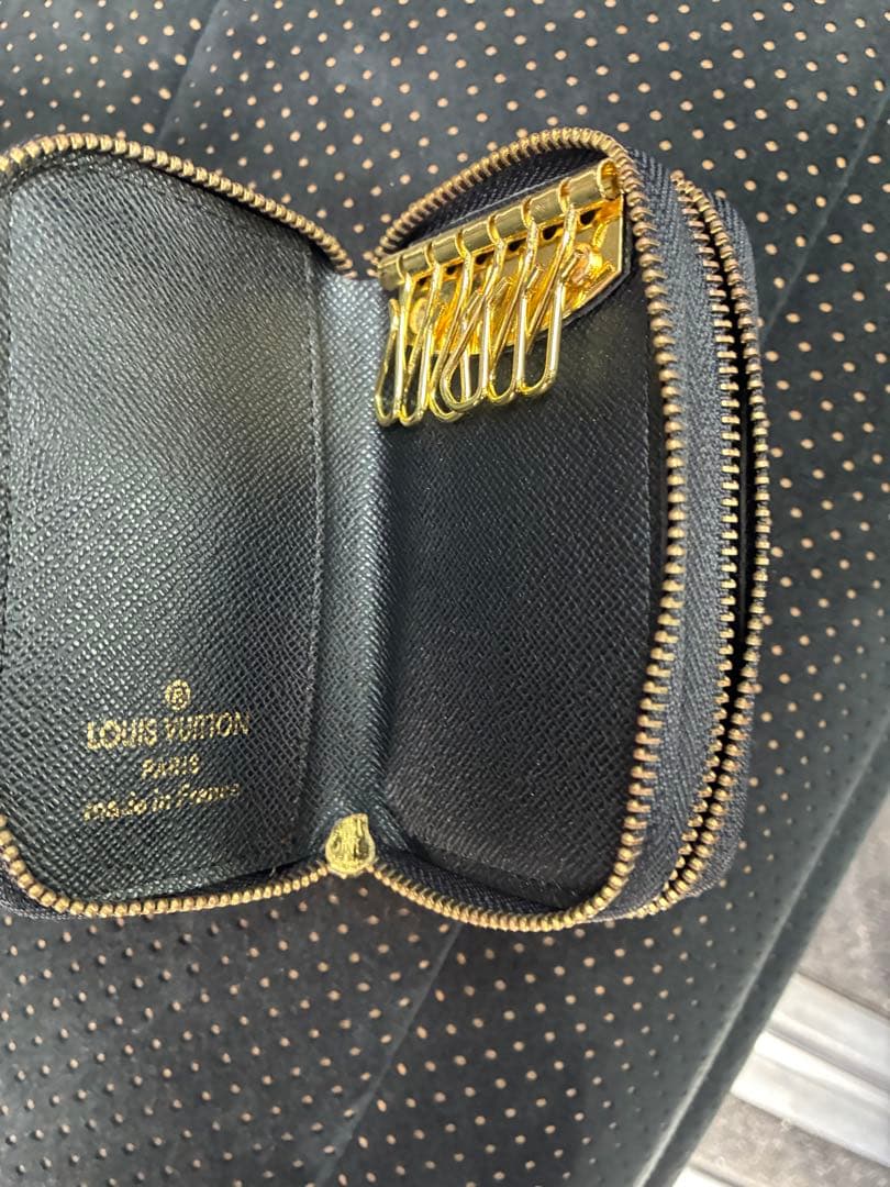 ルイヴィトン　キーケース　小銭入れ