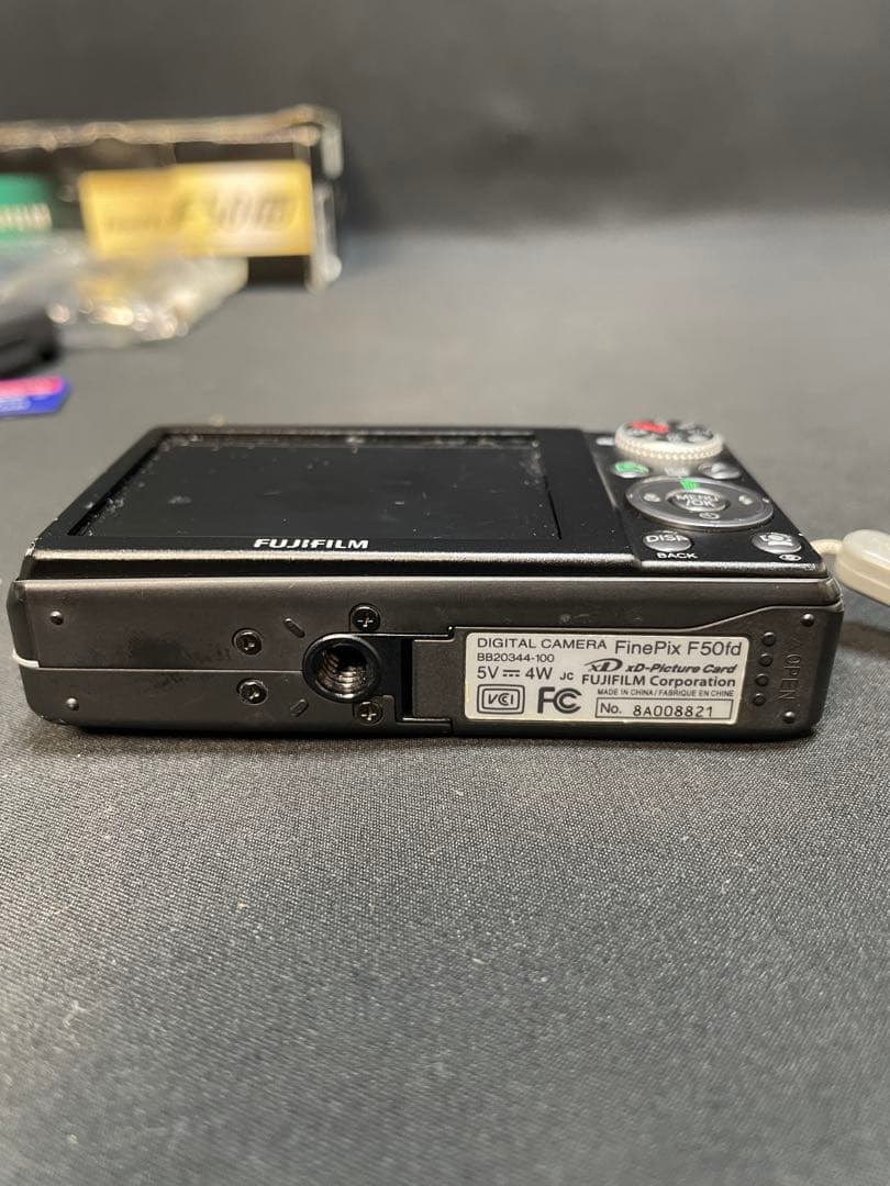 富士フイルム finepix F50fd 充電器　SDカード　元箱　1156