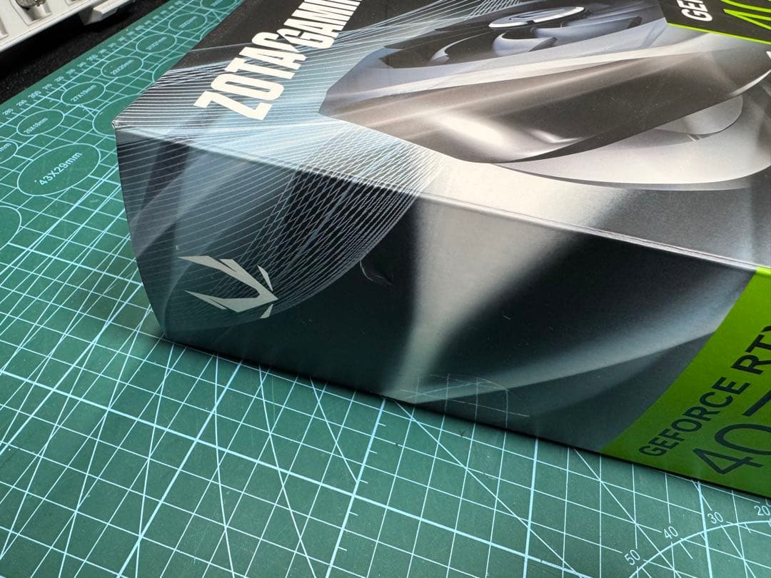 Ｔ*Ｔ様 Zotac RTX 4070 Twin Edge OC 12GB