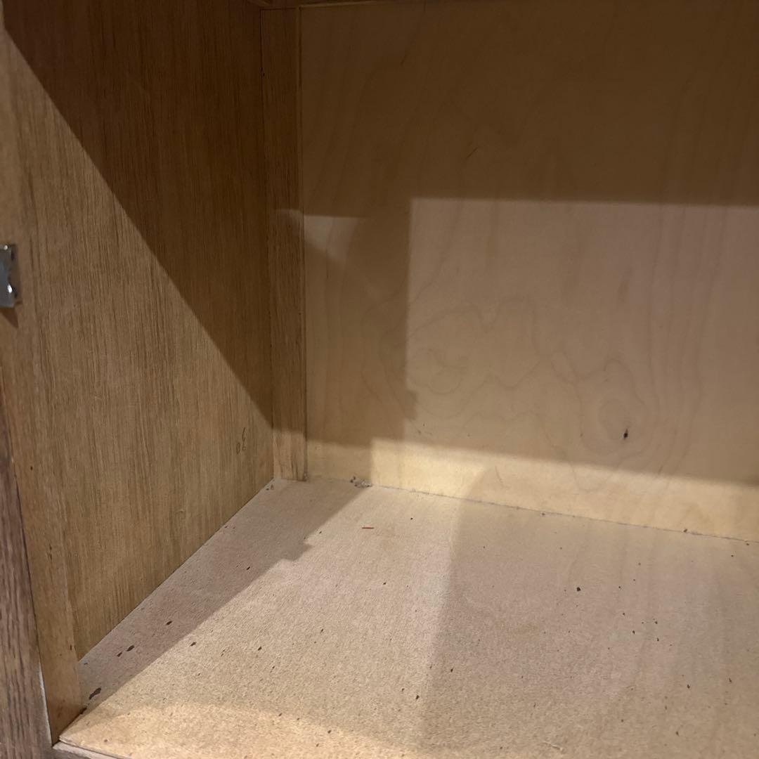 年末年始saleヴィンテージ　木製サイドテーブル　扉収納付き　1