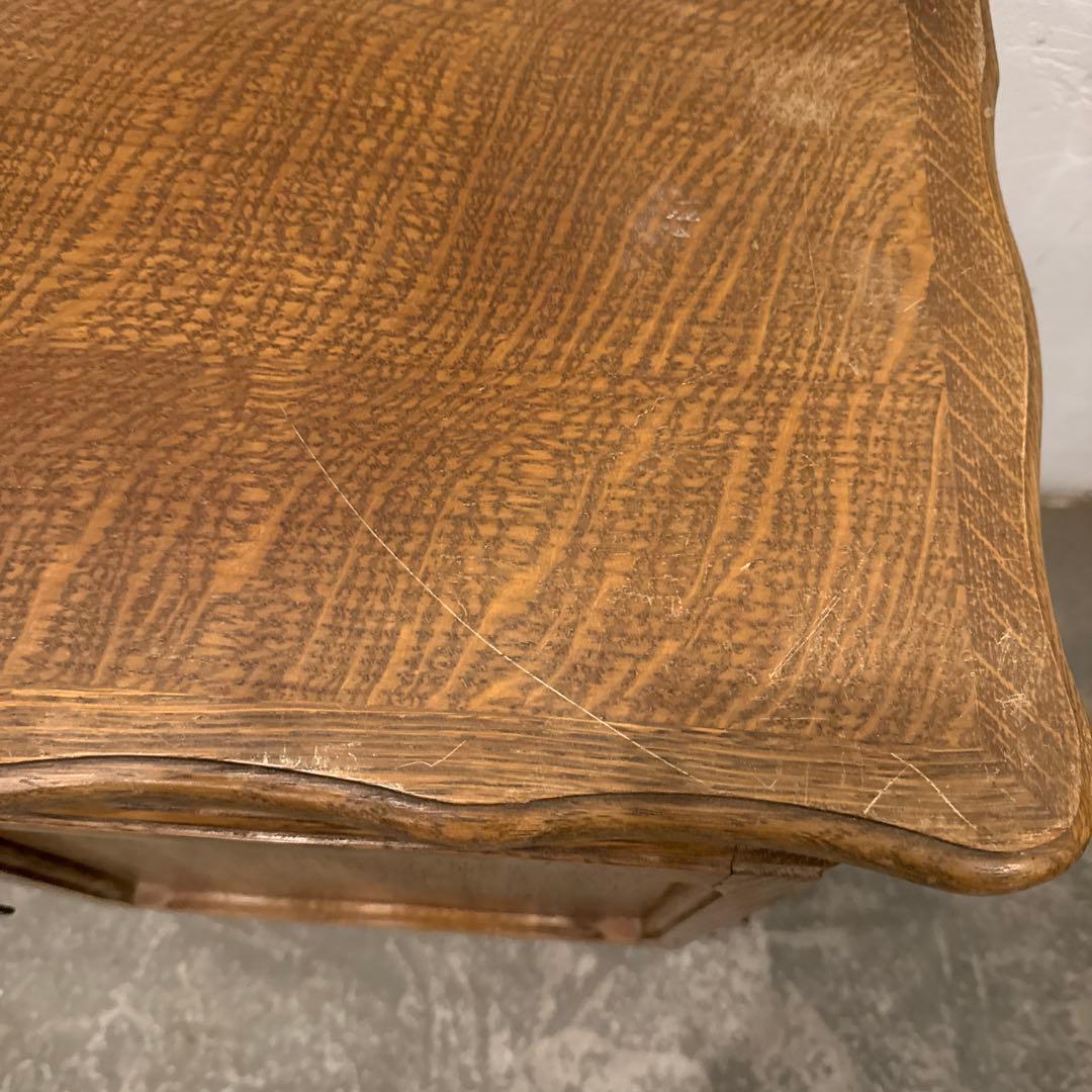 年末年始saleヴィンテージ　木製サイドテーブル　扉収納付き　1