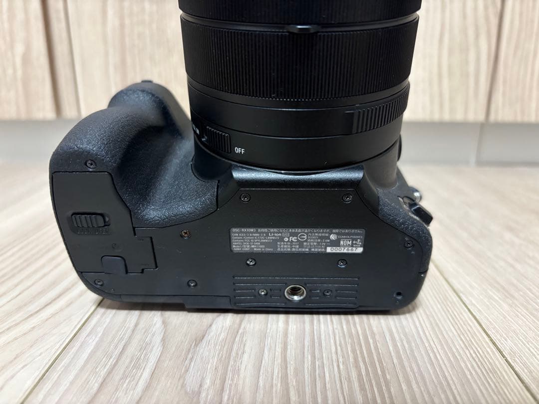 ソニー SONY Cyber-shot DSC-RX10M3 ジャンク