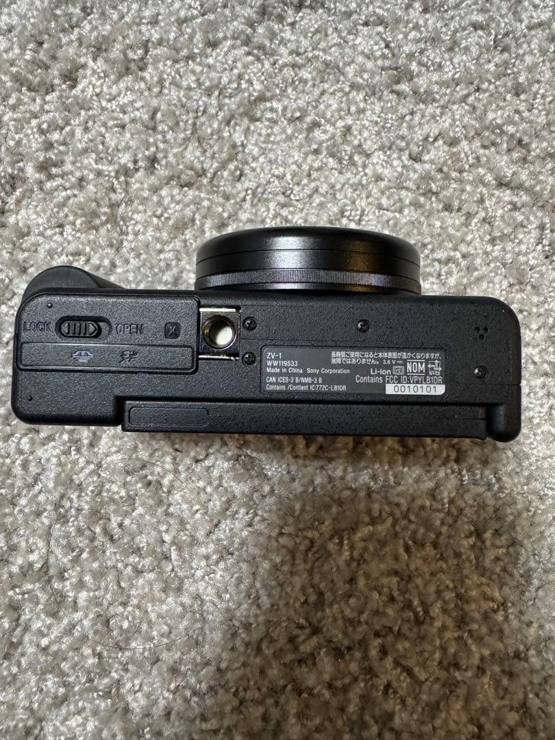 【極美品】SONY VLOGCAM ZV-1 本体・SDカード128GB