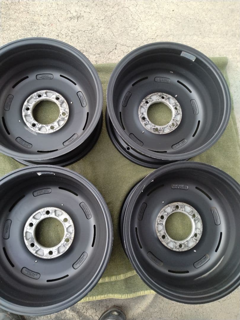 ハイエース16インチ ホイール 　クリムソン ディーン　クロスカントリーブラック