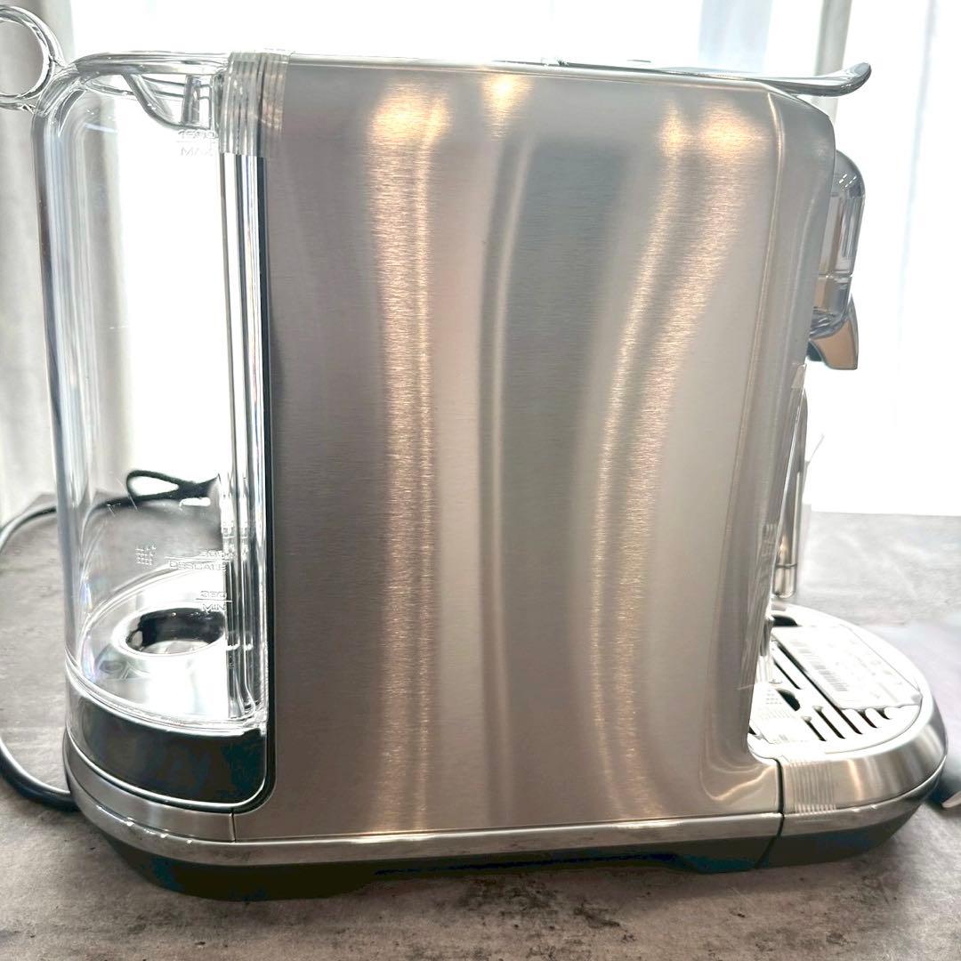 ネスプレッソ クレアティスタ・プラス エスプレッソマシン　J520