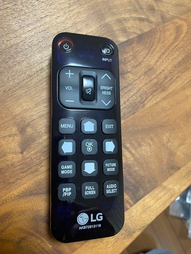 【使用少なめ】LG 4Kモニター　43UN700T-B 42.5インチ