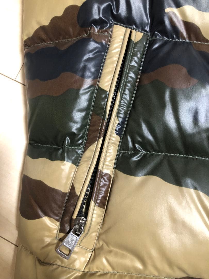 MONCLERモンクレール★チベット迷彩T1（M）