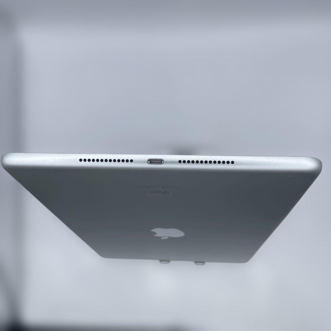 iPad 7世代 32GB バッテリー81%