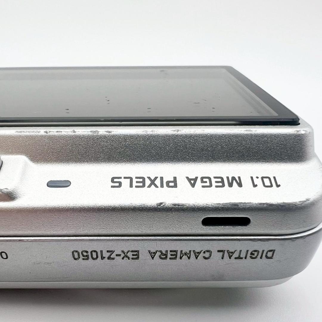 【動作品】CASIO EXILIM EX-Z1050 コンデジ 動作確認済