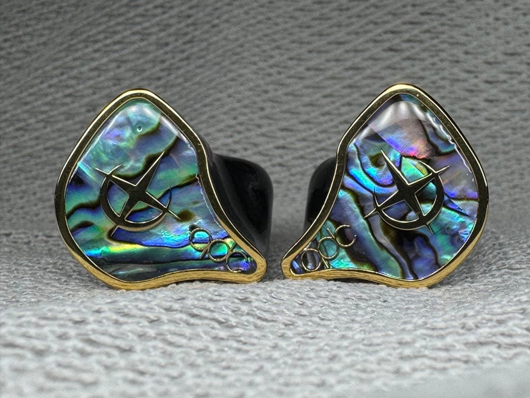 どすこい喫茶ジュ☆テ～ムqdc EMPEROR （美品) ハイエンドIEM