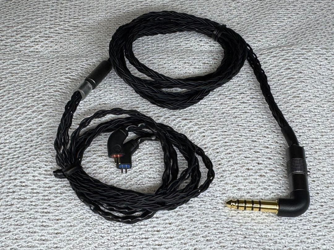 どすこい喫茶ジュ☆テ～ムqdc EMPEROR （美品) ハイエンドIEM