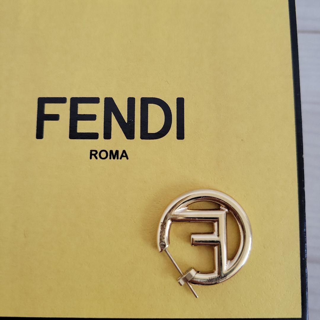 FENDI ゴールド FFロゴピアス 片耳のみ