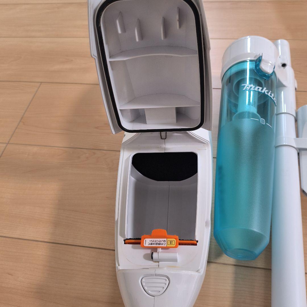 わ*い様 Makita スティッククリーナー 本体