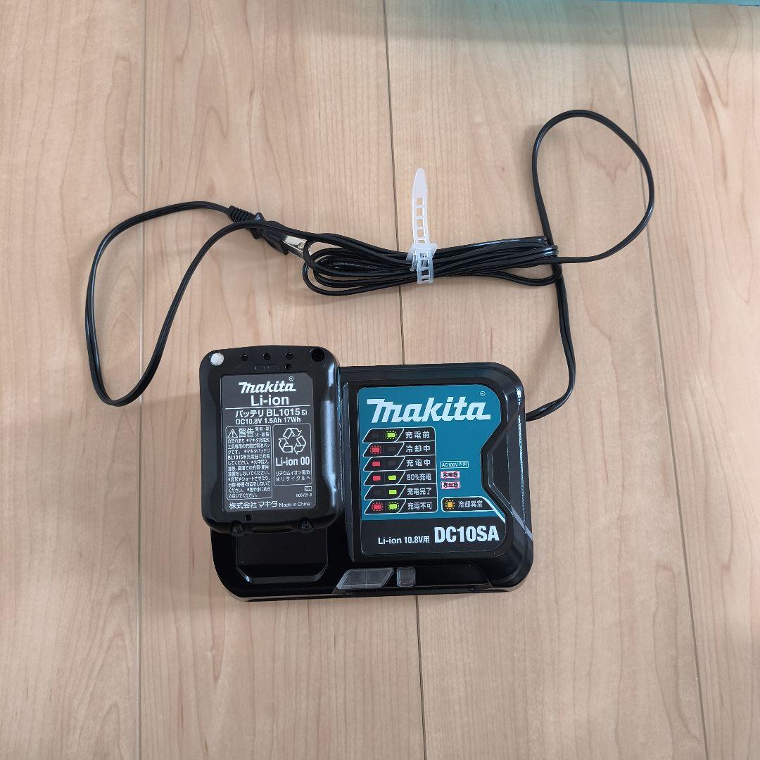 わ*い様 Makita スティッククリーナー 本体