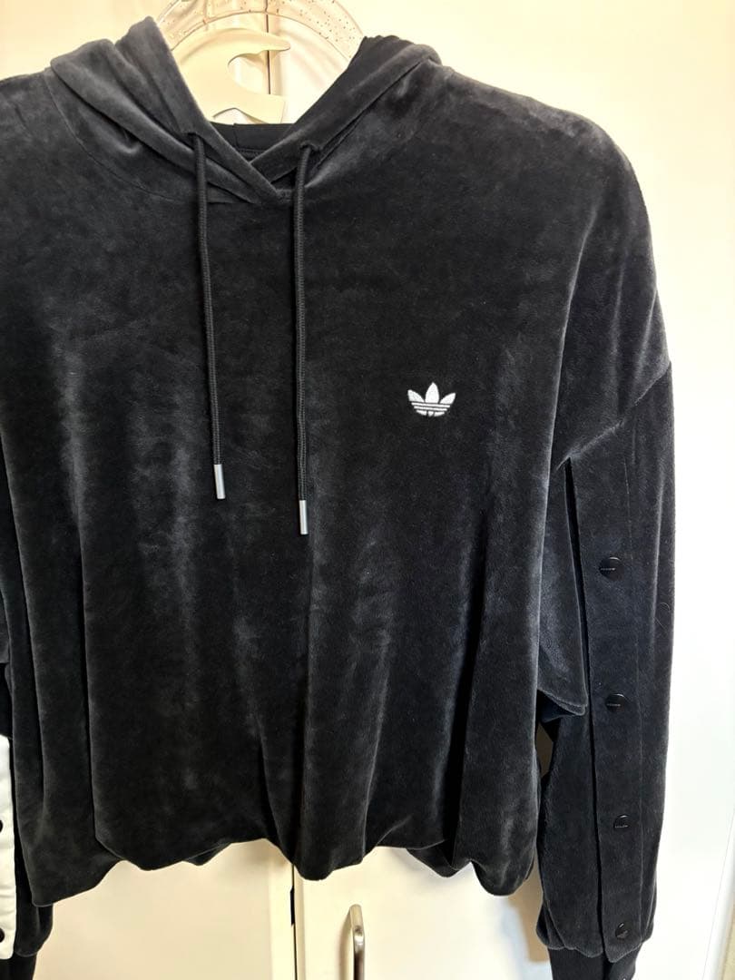 『値下げ』アディブレイク　パーカー　XL adidas