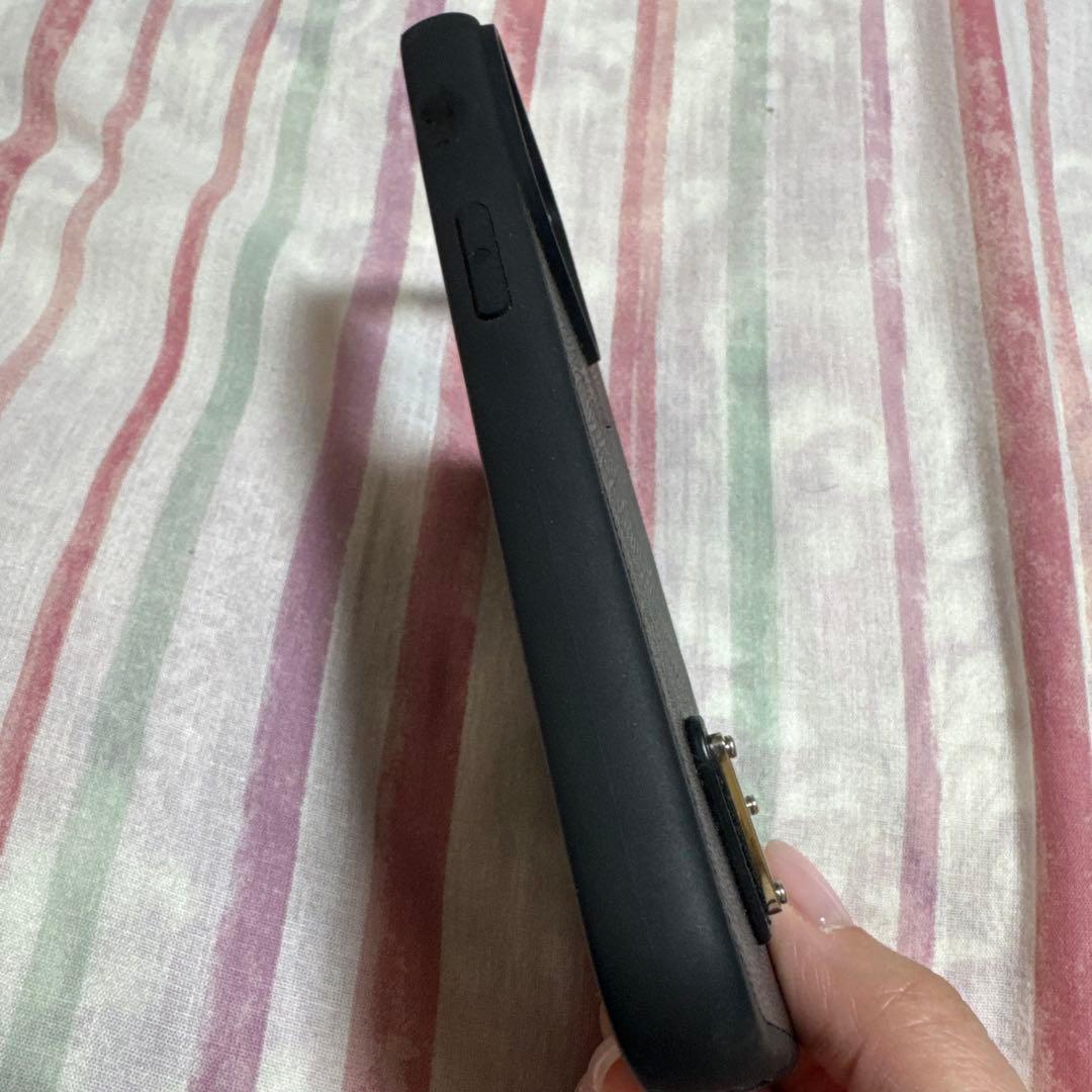 PRADA ブラック iPhone15pro用ケース