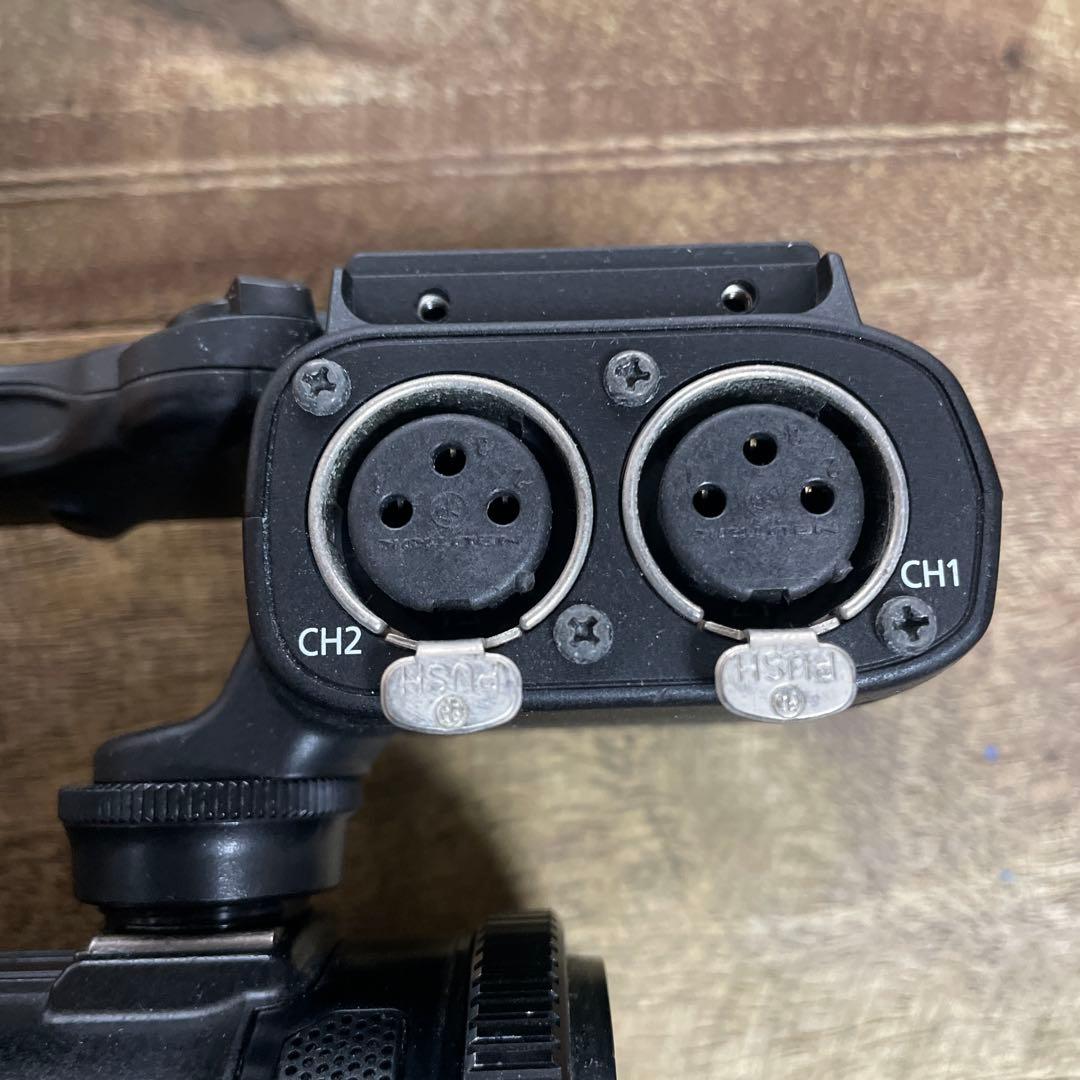 中古ジャンクCanon XA10 業務用ビデオカメラ（XLRハンドルユニット付）