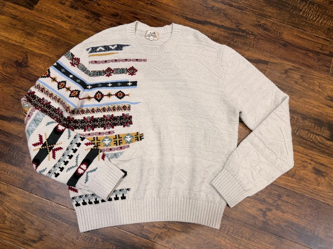 岬*様 美品　エルメス　HERMES メンズニット　23AW XL 箱あり　カシ