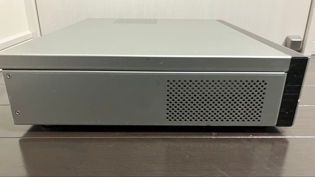 Windws 7 pro 64bit デスクトップPC 横置き LIAN LI