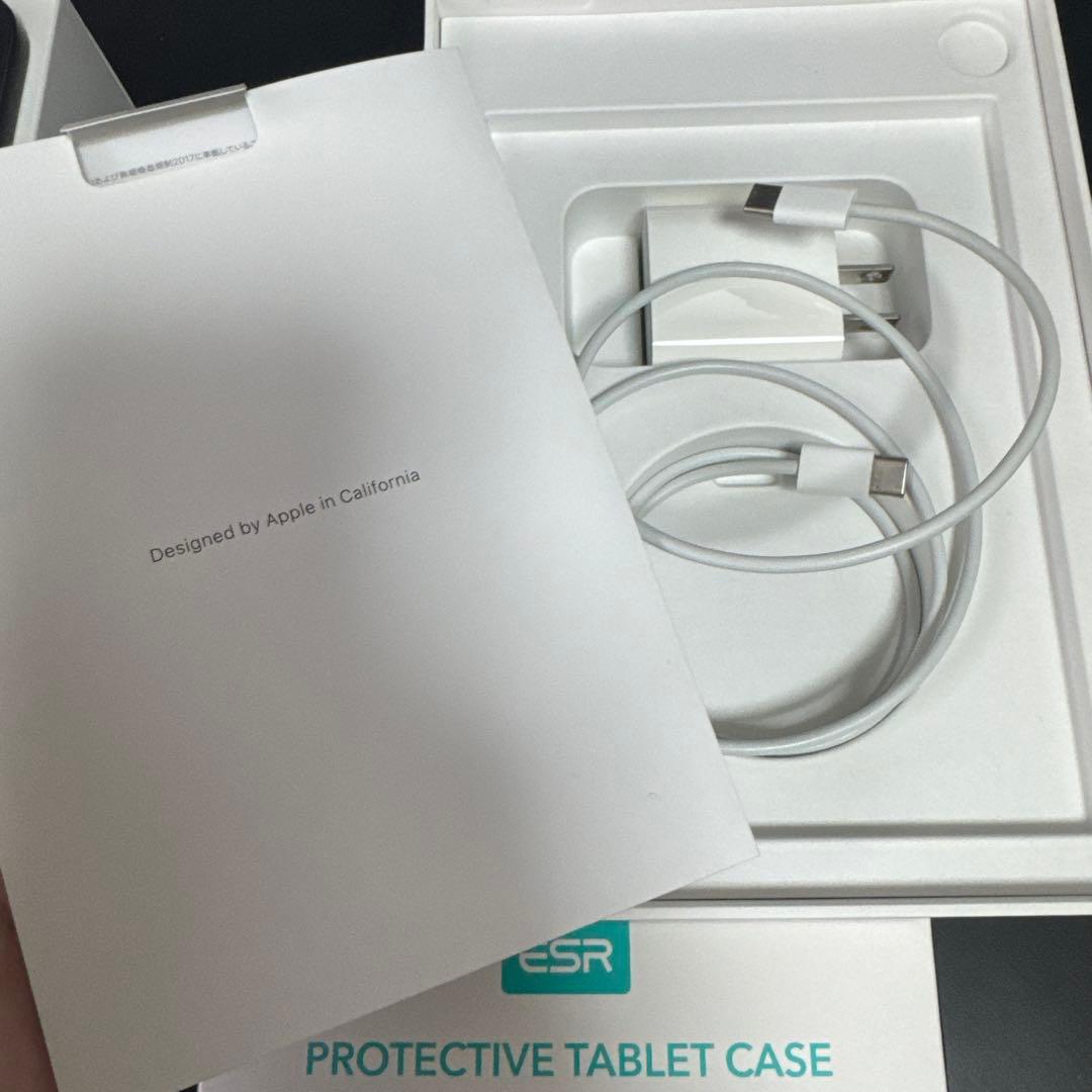 iPad mini (第6世代) 256GB + ESRケース