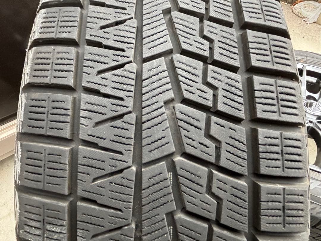 ヨコハマ アイスガード iG70 225/60R17 スタッドレス タイヤ