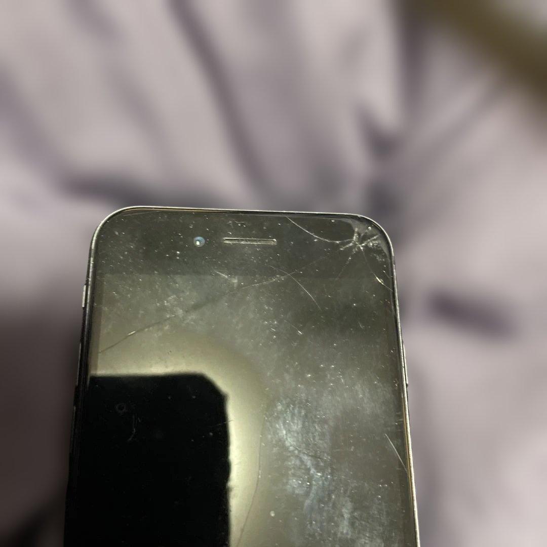 スマートフォン本体 iPhone8 64G