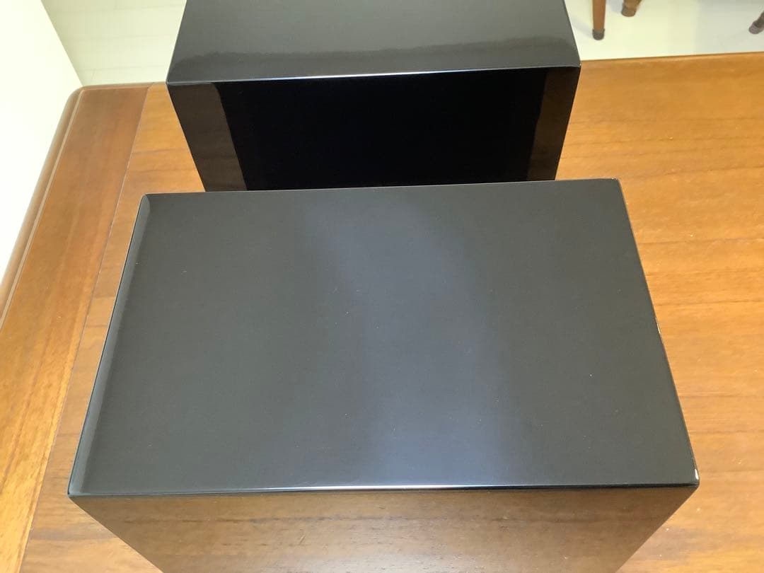 Bowers & Wilkins (B&W) 707 S2 ブラックスピーカー