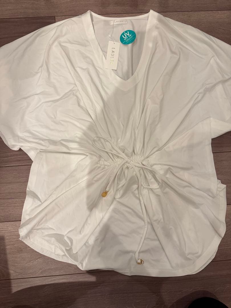 新品⭐︎LAULEA ブラックビキニ⭐︎水着 ラッシュガードセット