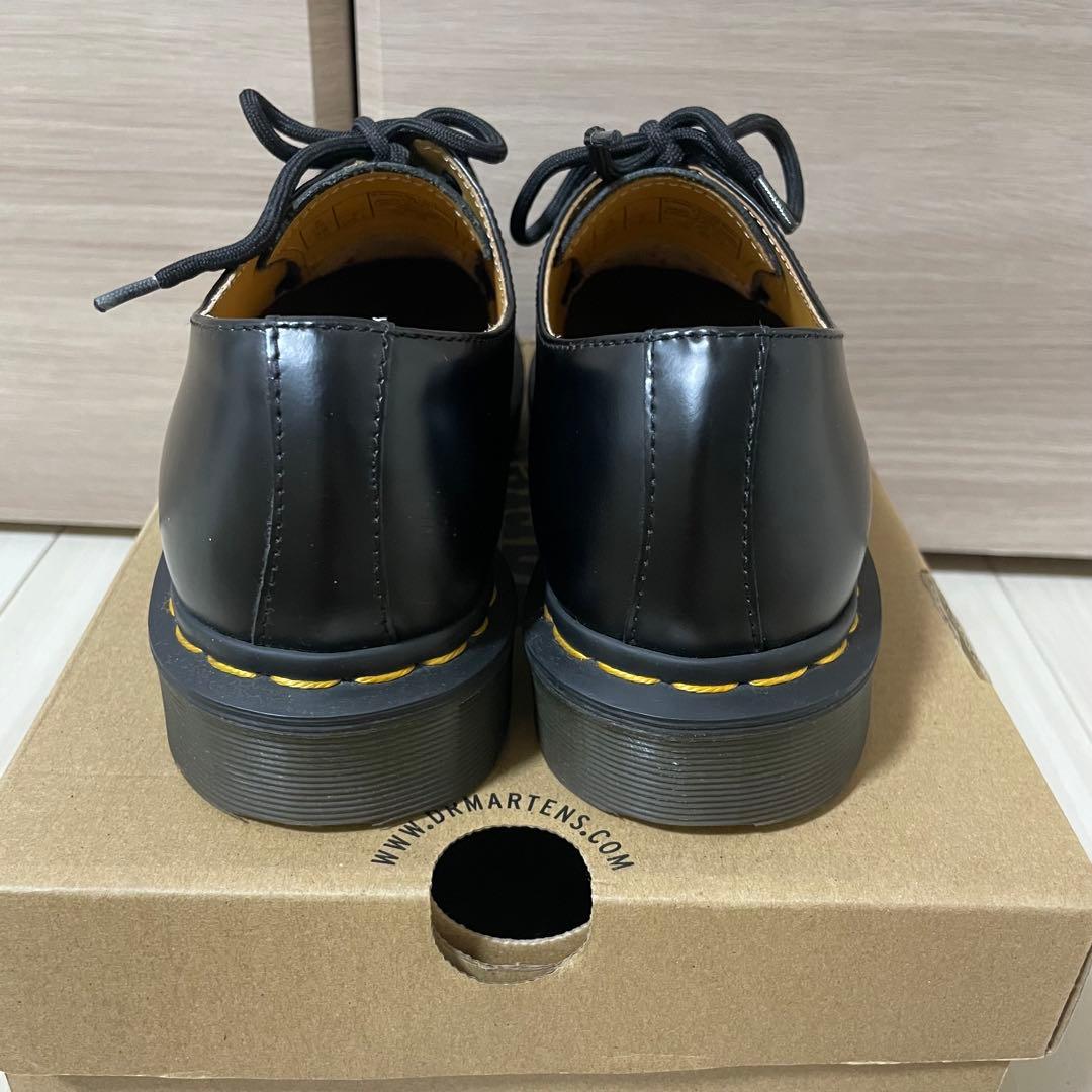 Dr. Martens ブラック 3ホール