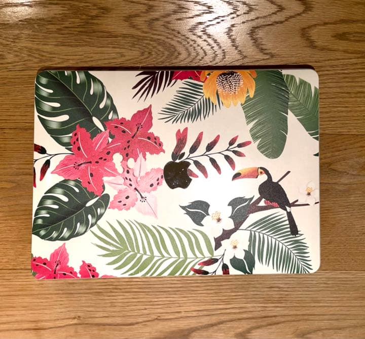 MacBook本体 MacBookPro 13(Late2016)256GB