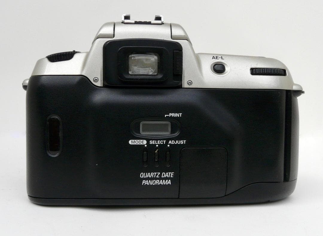 整備＆実写済・美品ニコンの軽量一眼フルセット「F60」