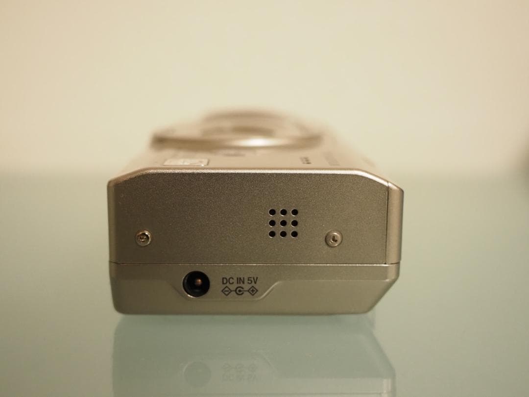 【動作確認済み】FUJIFILM Finepix F710 コンパクトデジカメ