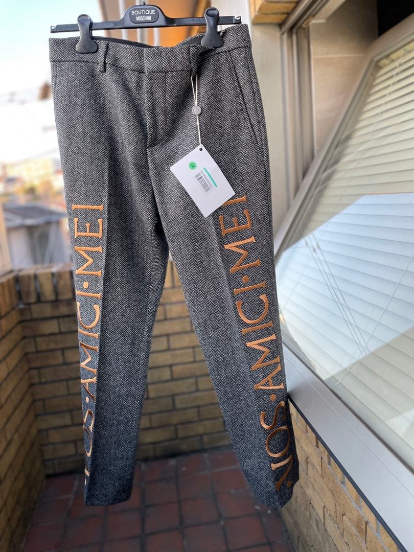 激レアモスキーノ 2019-20年秋冬コレクション サンスクリット刺繍スラックス