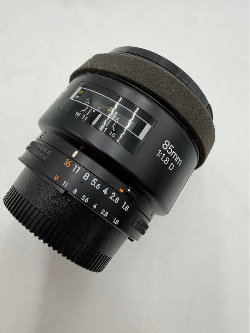 Nikon AF NIKKOR 85mm f/1.8 D レンズ