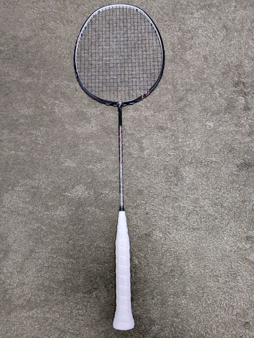 Flypower バドミントンラケット オーバル型