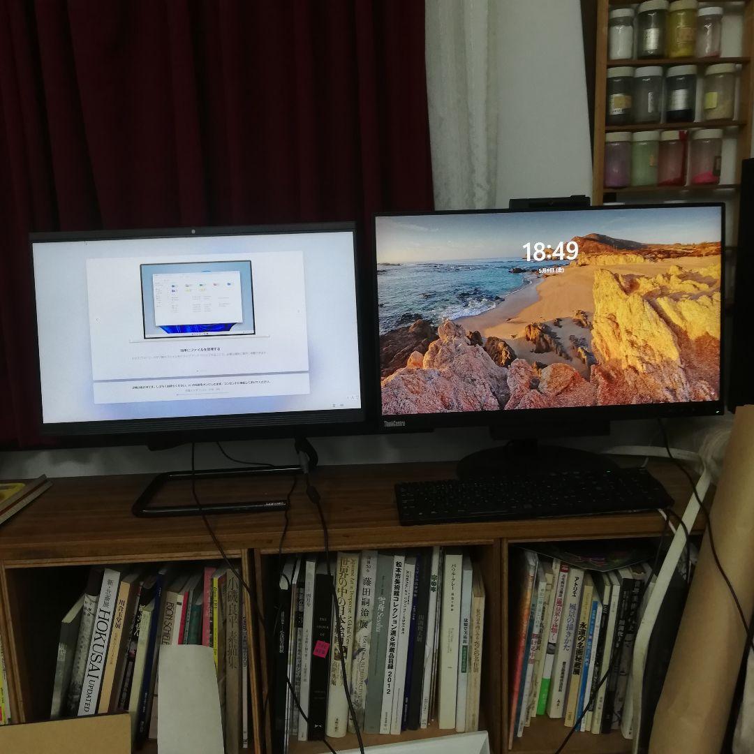 レノボ　超狭枠の22インチ一体型　Ryzen 5 3500U 8G/256SSD