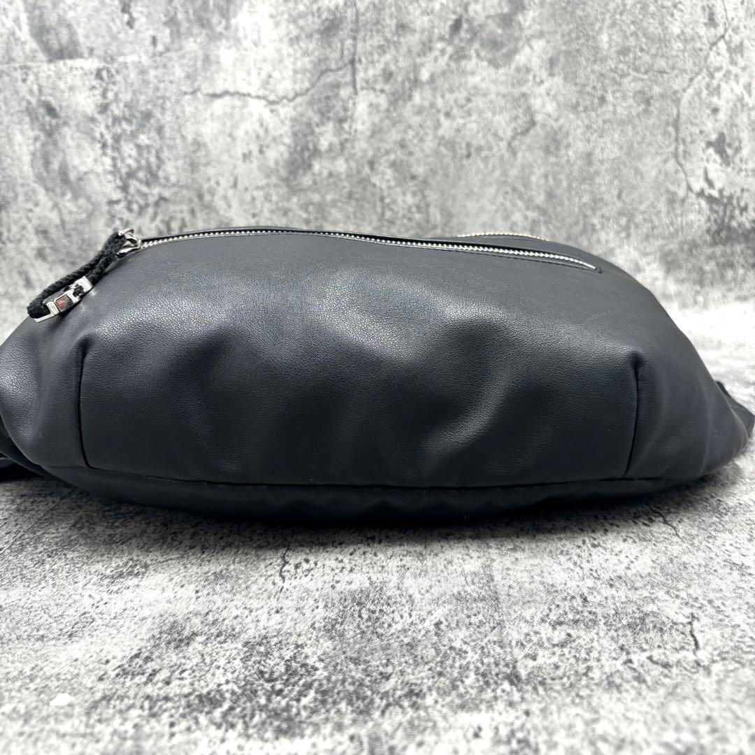 ✨️未使用級✨A.P.C. アーペーセー ボディバッグ ウエストバッグ レザー